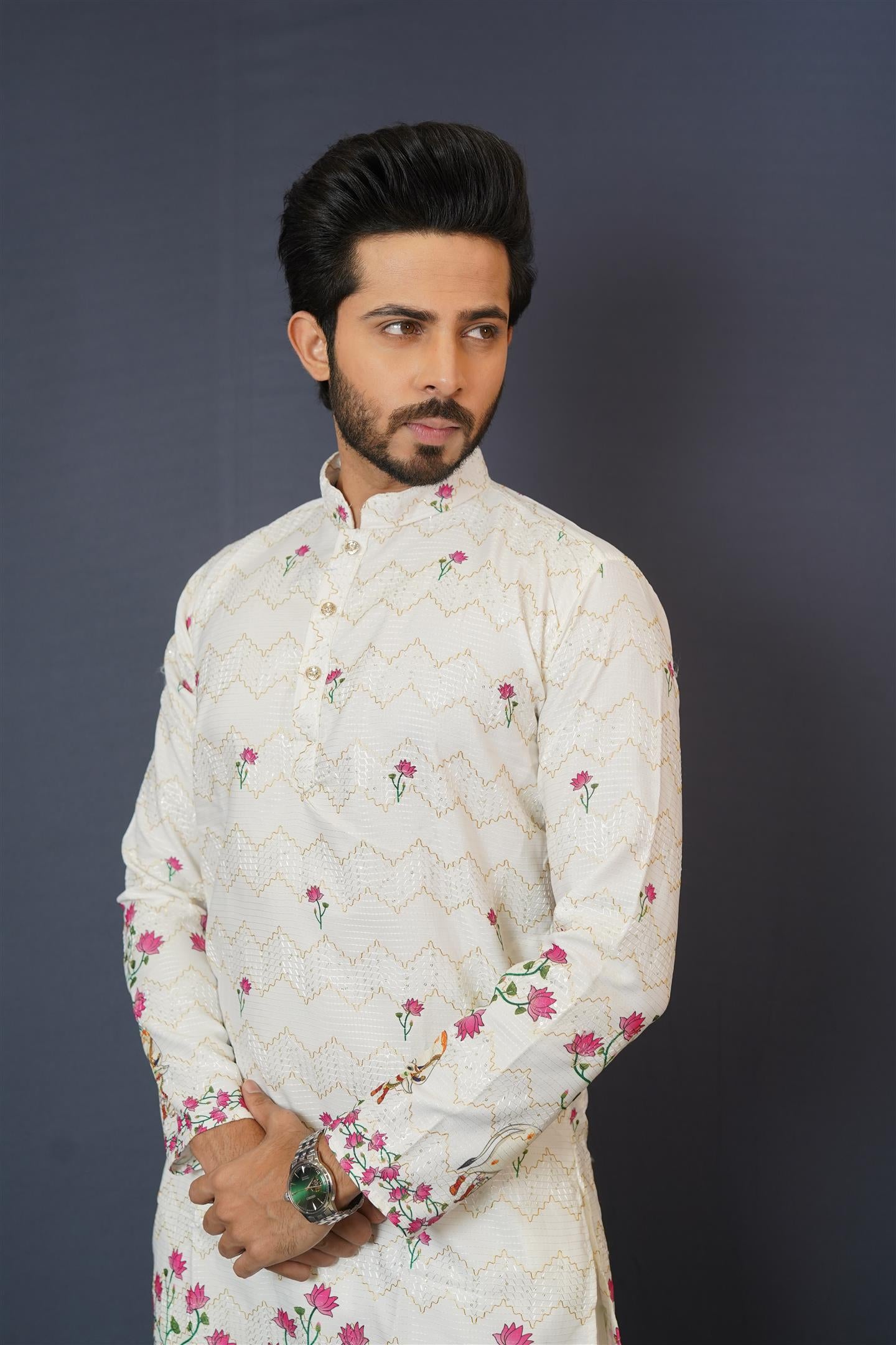 Ivory Pichwai-Inspired Kurta with Lotus & Cow Motifs