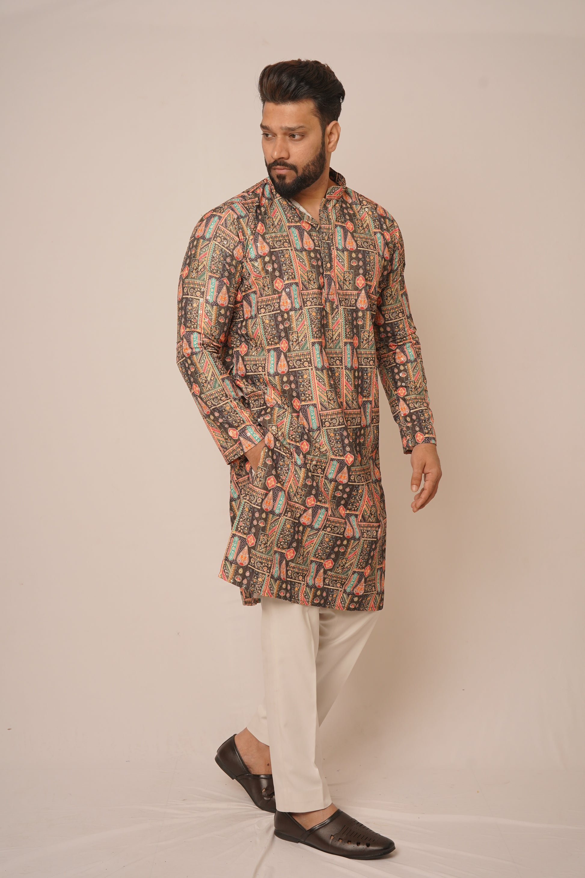Men’s Geometric Mosaic Print Kurta