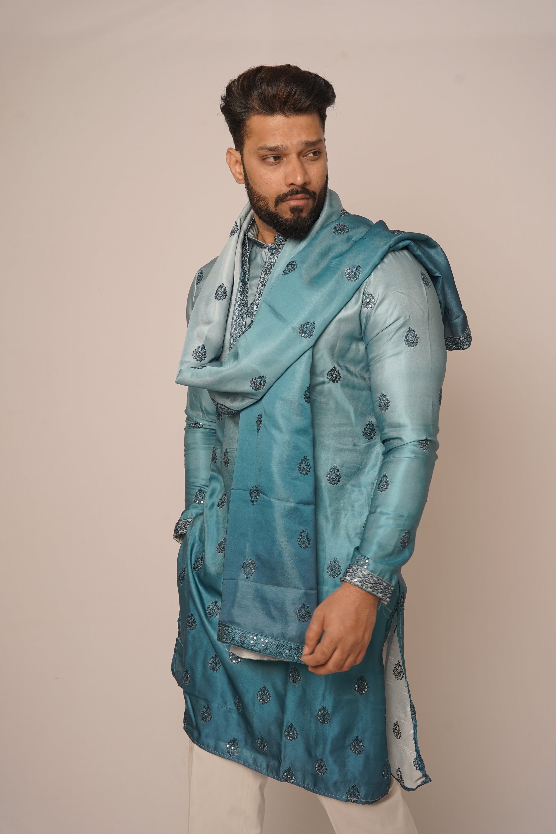 Seafoam Blue Ombré Kurta Set with Embroidered Stole