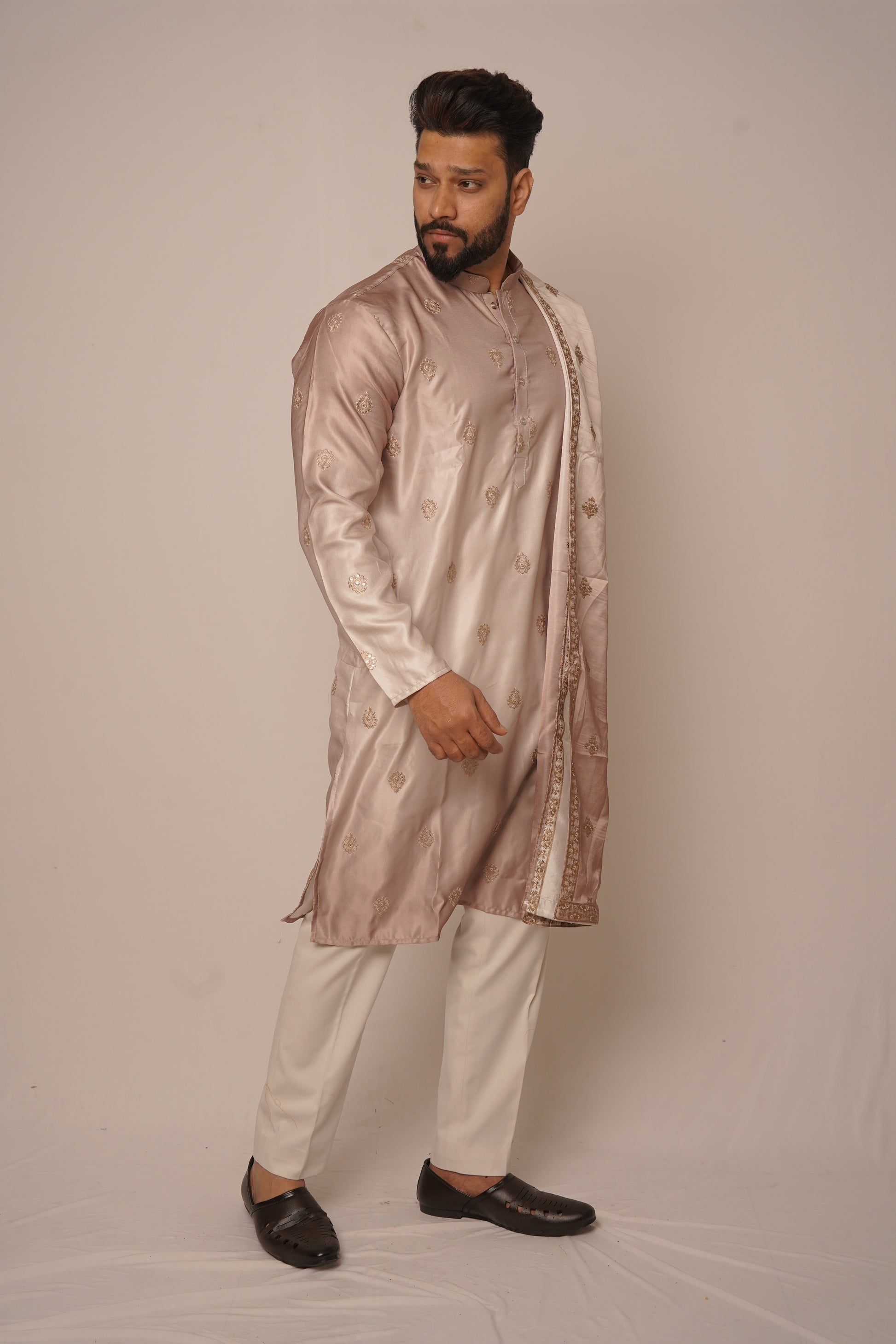 Rose Gold Silk Kurta with Embroidered Organza Stole