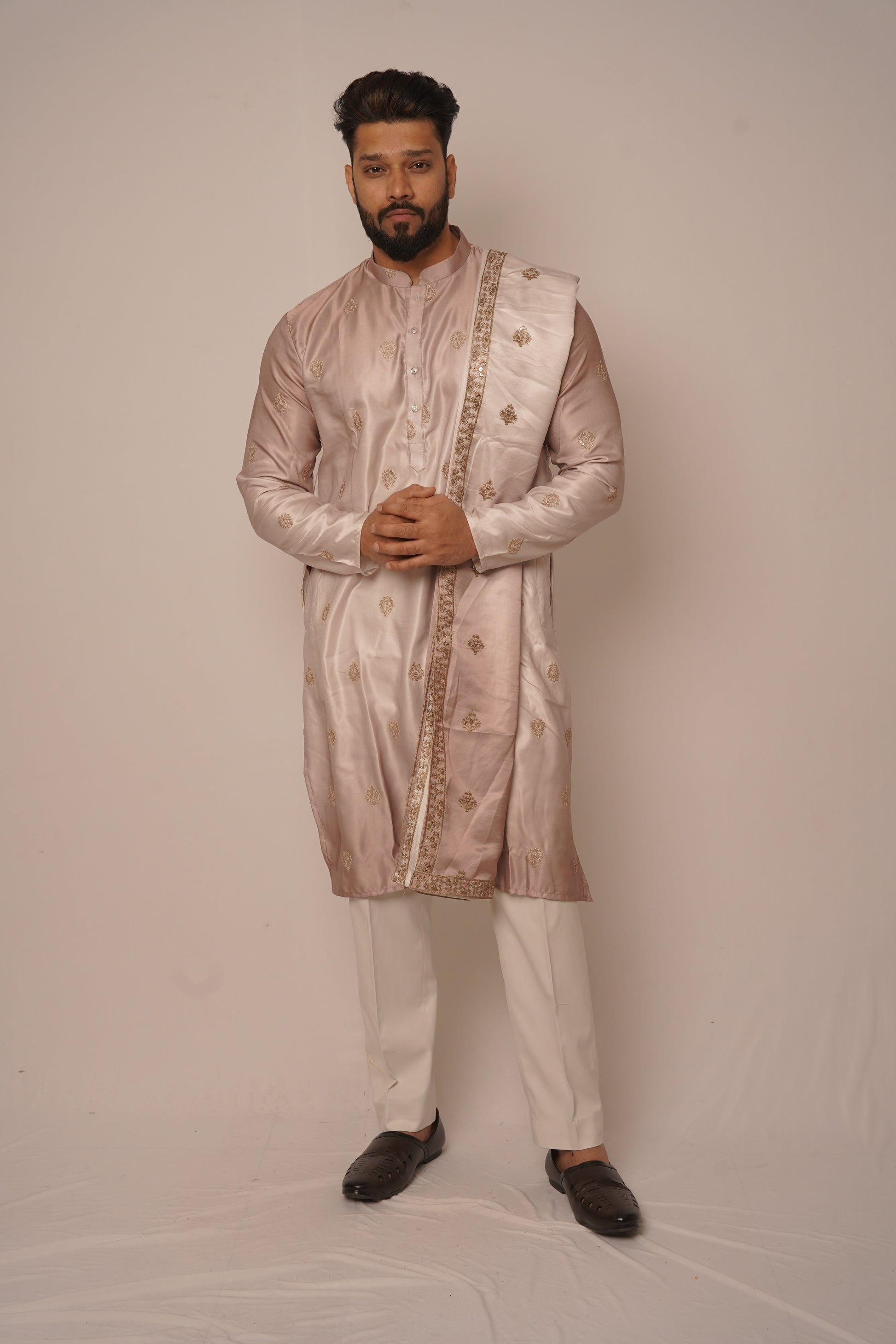 Rose Gold Silk Kurta with Embroidered Organza Stole